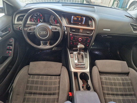 Audi A5 7 of 17