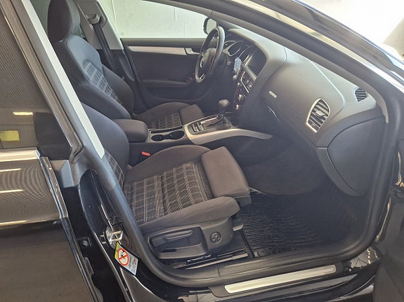 Audi A5 6 of 17