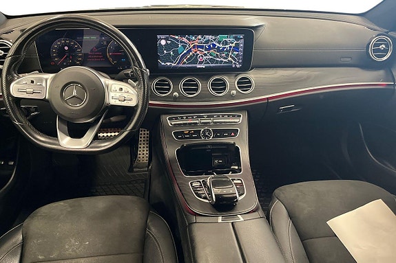 Mercedes-Benz E300 de 14 of 27