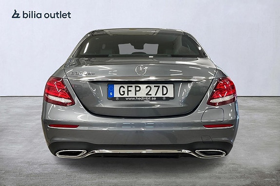 Mercedes-Benz E300 de 5 of 27
