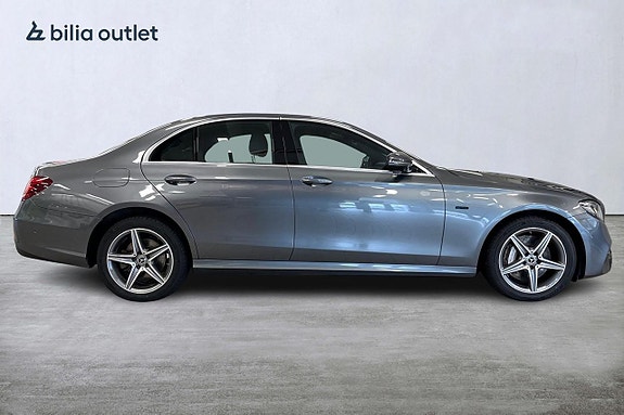 Mercedes-Benz E300 de 7 of 27