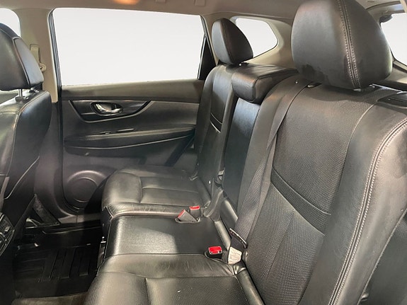 Nissan X-Trail 21 of 26