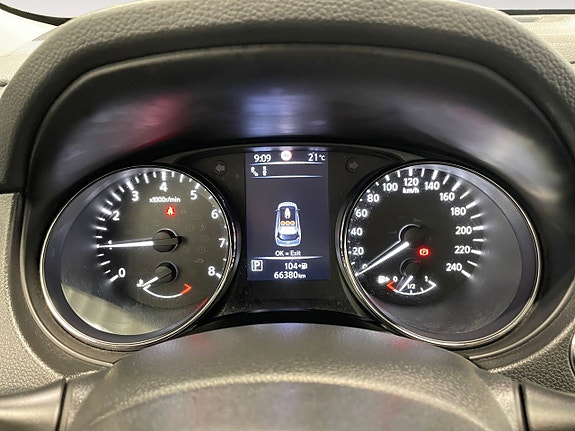 Nissan X-Trail 13 of 26