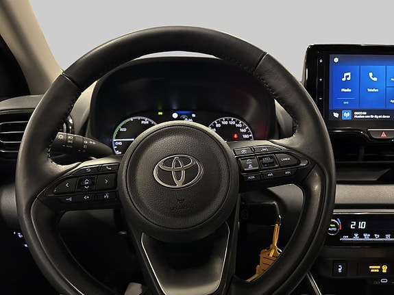 Toyota Yaris 19 of 21