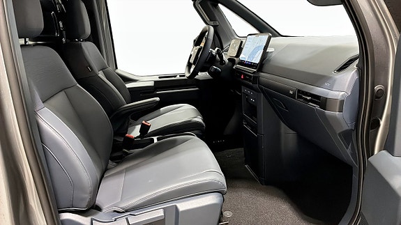 Kia PV5 14 of 15