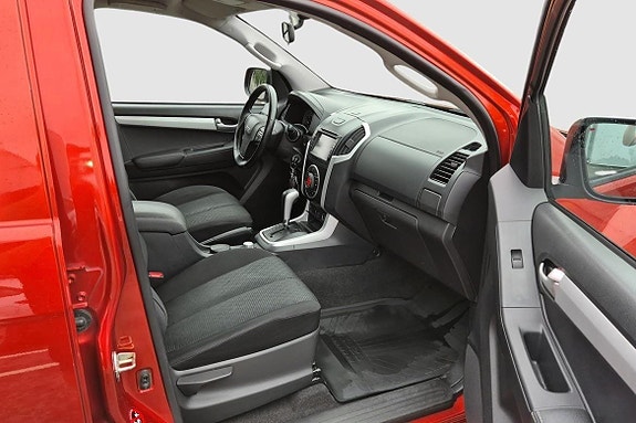 Isuzu D-max 8 of 11