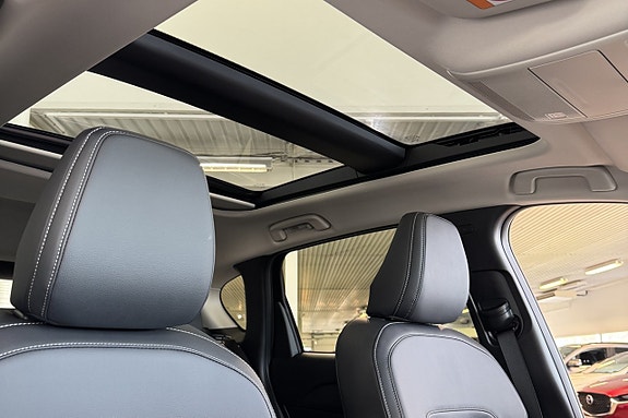 Mazda CX-5 10 of 14