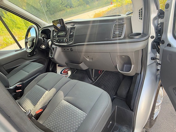 Ford Transit 17 of 21