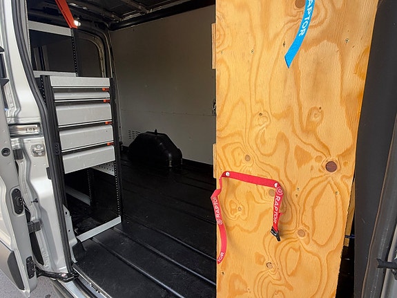 Ford Transit 19 of 21