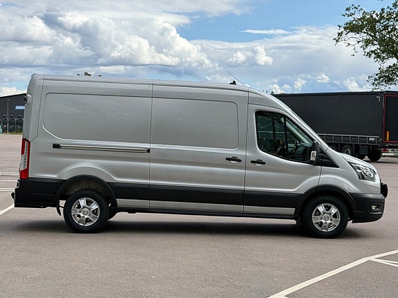 Ford Transit 10 of 21