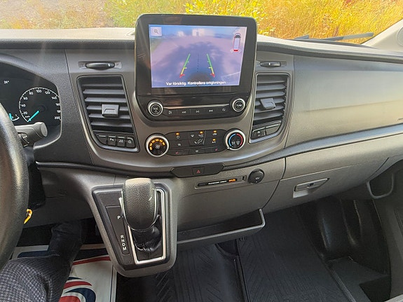 Ford Transit 13 of 21