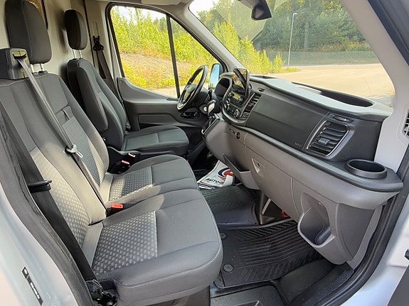 Ford Transit 20 of 21