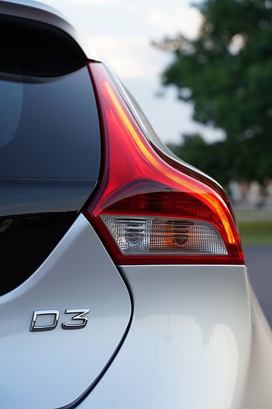 Volvo V40 Cross Country 4 of 27
