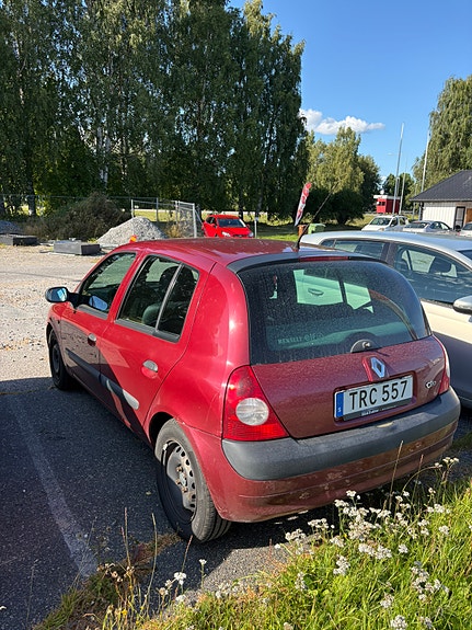 Renault Clio 4 of 10