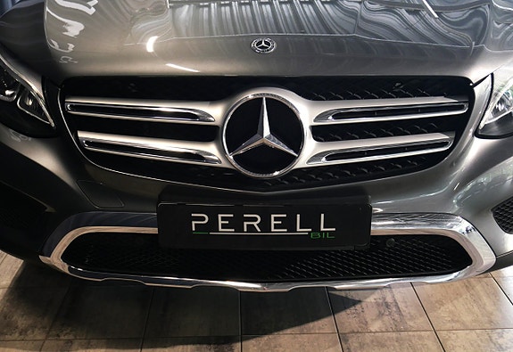 Mercedes-Benz GLC220 d 23 of 23