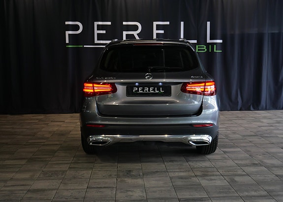 Mercedes-Benz GLC220 d 4 of 23