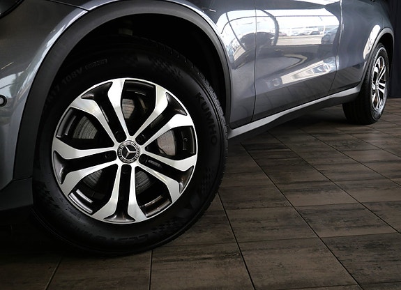 Mercedes-Benz GLC220 d 6 of 23