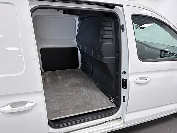 Volkswagen Caddy Maxi 10 of 12
