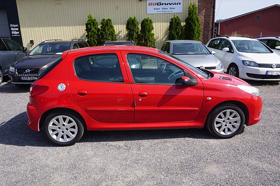 Peugeot 206+ 3 of 6