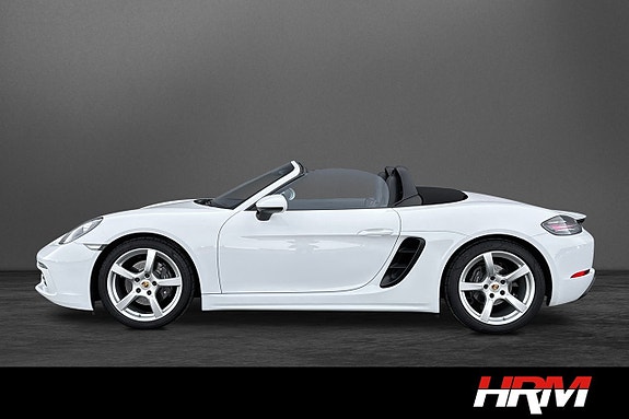 Porsche 718 Boxster 3 of 22