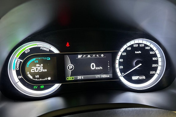 Kia Niro 14 of 24