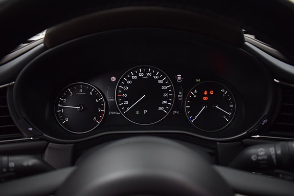 Mazda CX-30 18 of 24