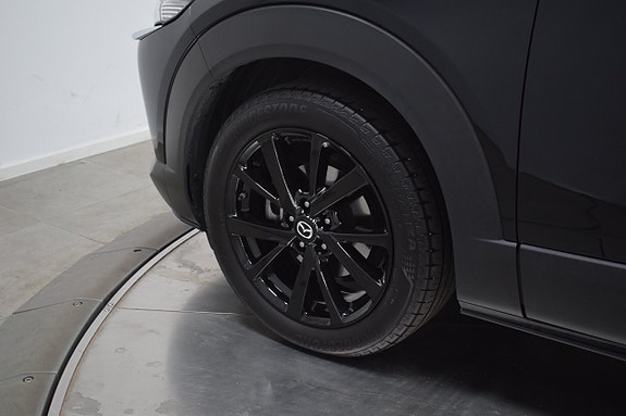 Mazda CX-30 10 of 24