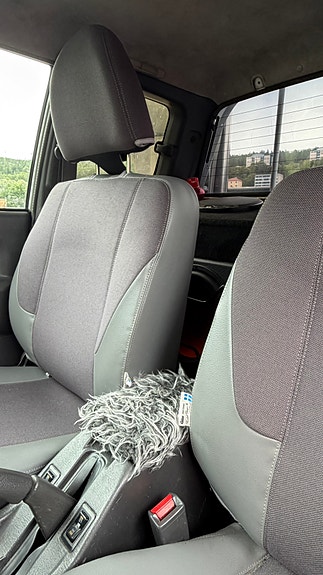 Mitsubishi L200 Club Cab 14 of 23