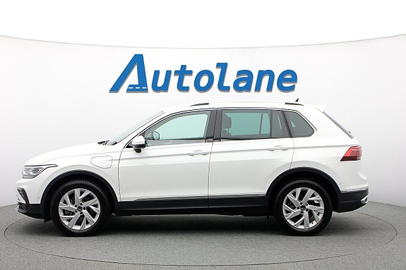 Volkswagen Tiguan 5 of 30