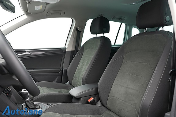 Volkswagen Tiguan 21 of 30