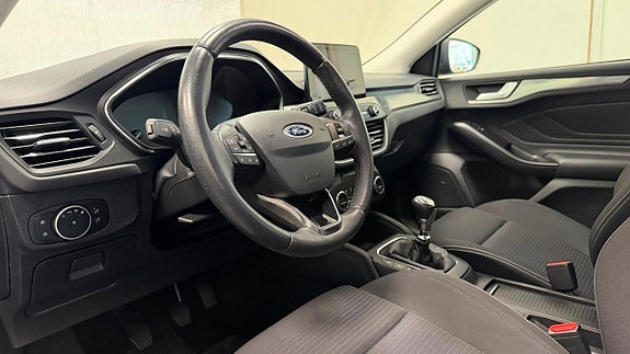 Ford Focus 12 of 17