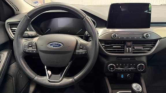 Ford Focus 10 of 17