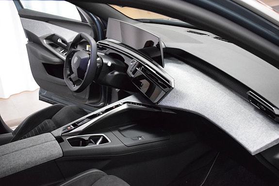 Peugeot 5008 17 of 21
