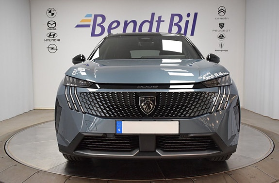 Peugeot 5008 2 of 21