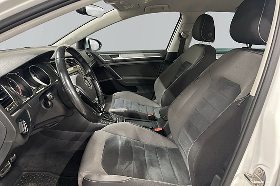Volkswagen Golf Alltrack 5 of 6