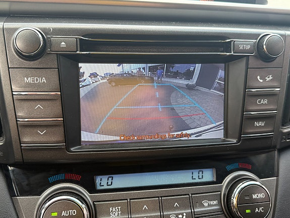 Toyota RAV4 14 of 15