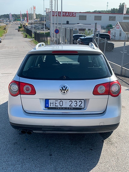 Volkswagen Passat 6 of 9