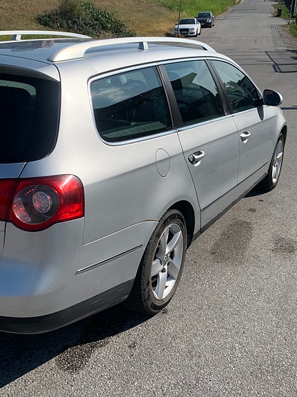 Volkswagen Passat 5 of 9