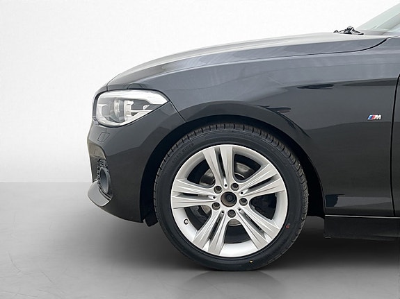 BMW 118d 25 of 29