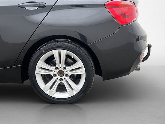 BMW 118d 26 of 29