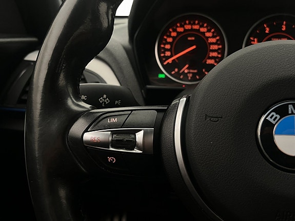 BMW 118d 13 of 29