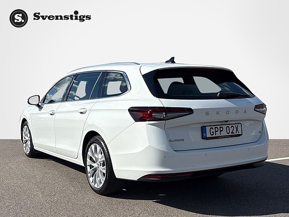 Skoda Superb 3 of 14