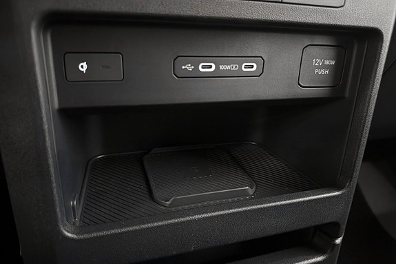 Kia PV5 16 of 16