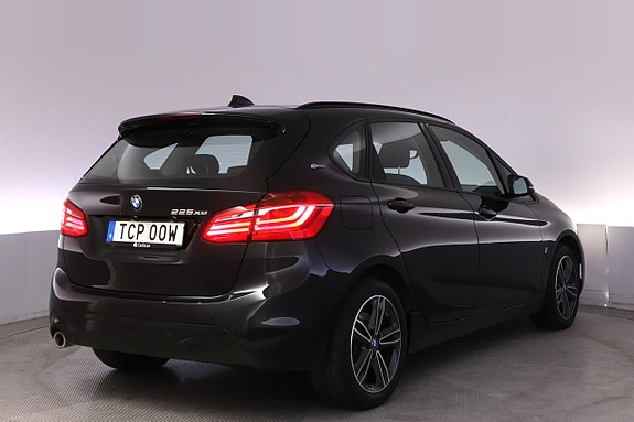 BMW 225xe 5 of 27
