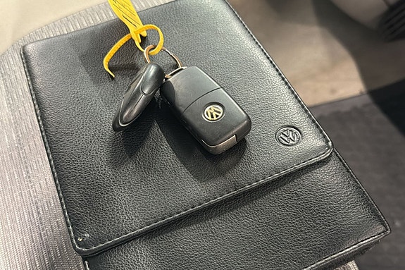 Volkswagen Multivan 22 of 22