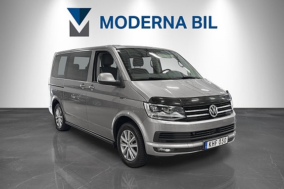 Volkswagen Multivan 7 of 22