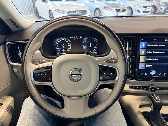 Volvo V90 13 of 20
