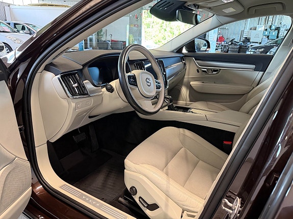 Volvo V90 11 of 20