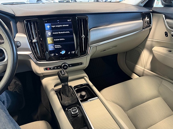Volvo V90 15 of 20