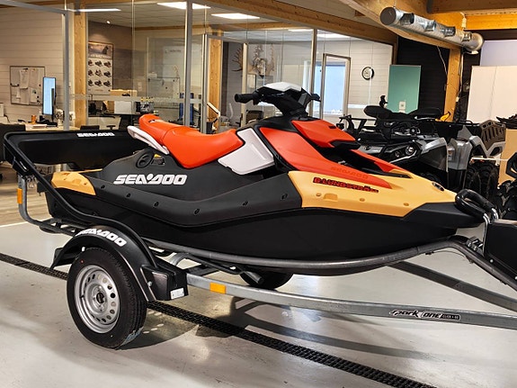 Sea-Doo Spark 2up iBR 90hk Inkl. Click&Go Trailer & Kapell